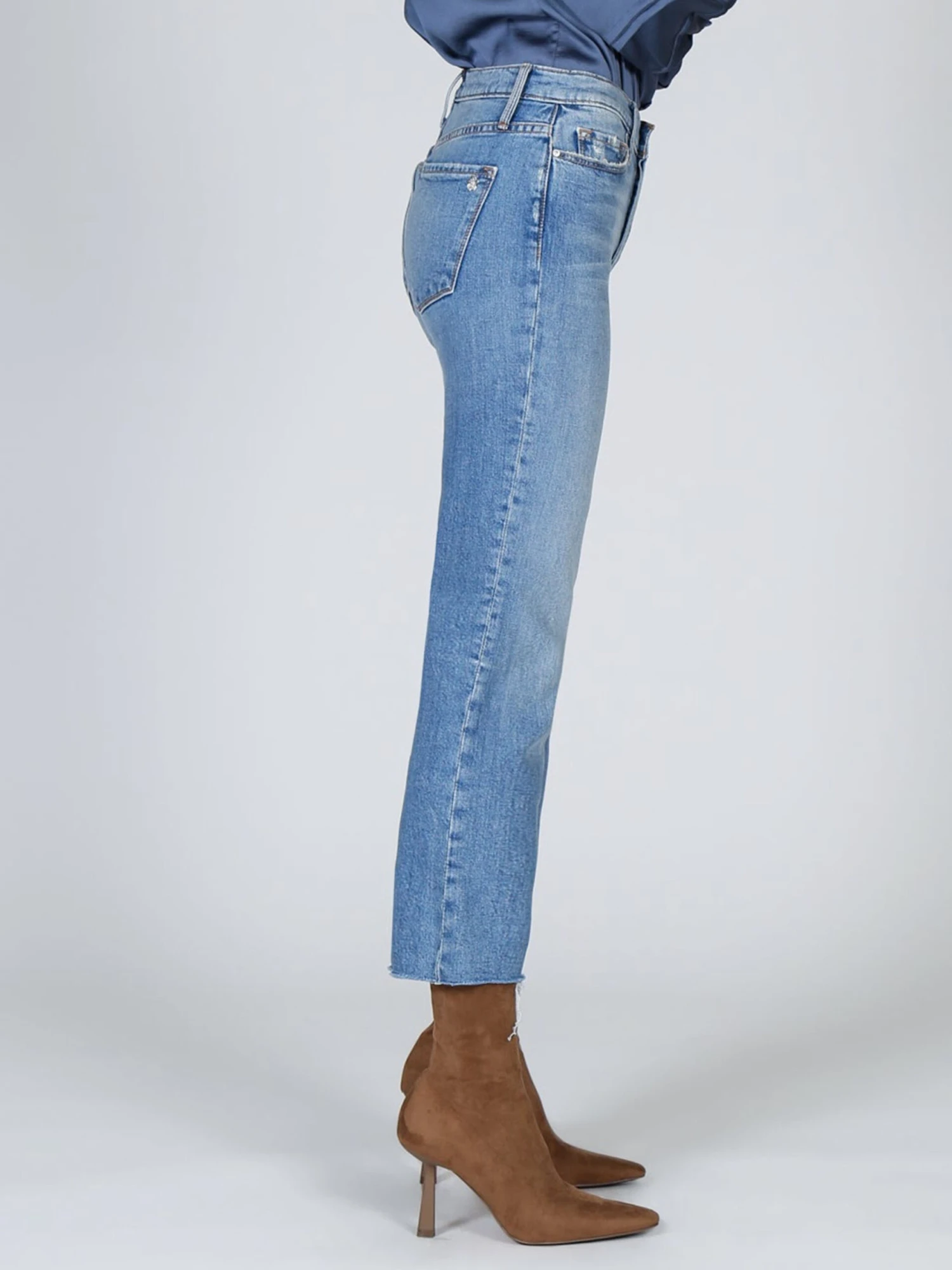 Black Orchid Brooklyn Straight Fray Jeans MEDIUM BLUE - Image 2