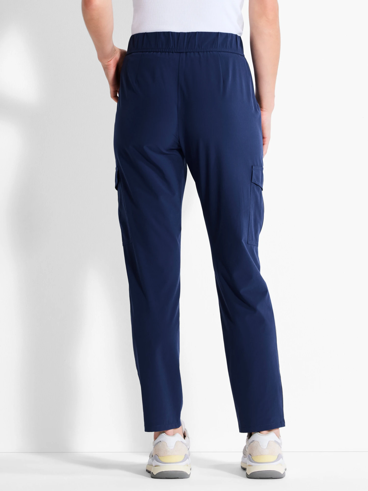 Tech Stretch Cargo Pant INK - Image 4