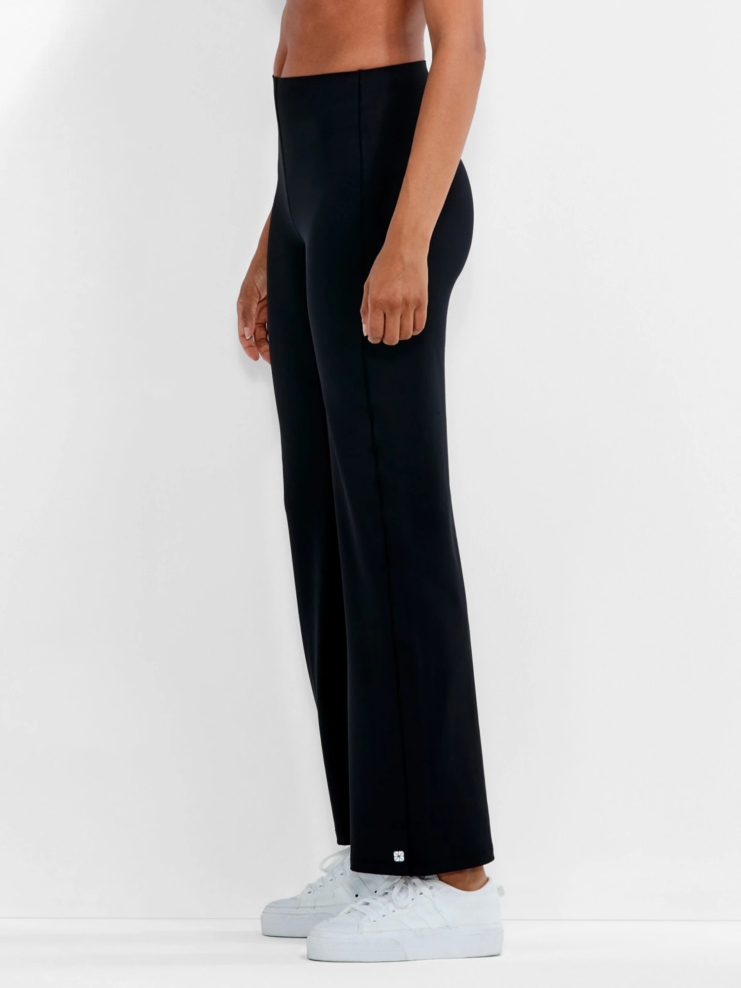 Flexfit Soft Flare Legging BLACK ONYX - Image 2